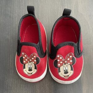 Disney Baby Girl Minnie Mouse Slip On Soft Shoe Size 0-6 Months Red And Black